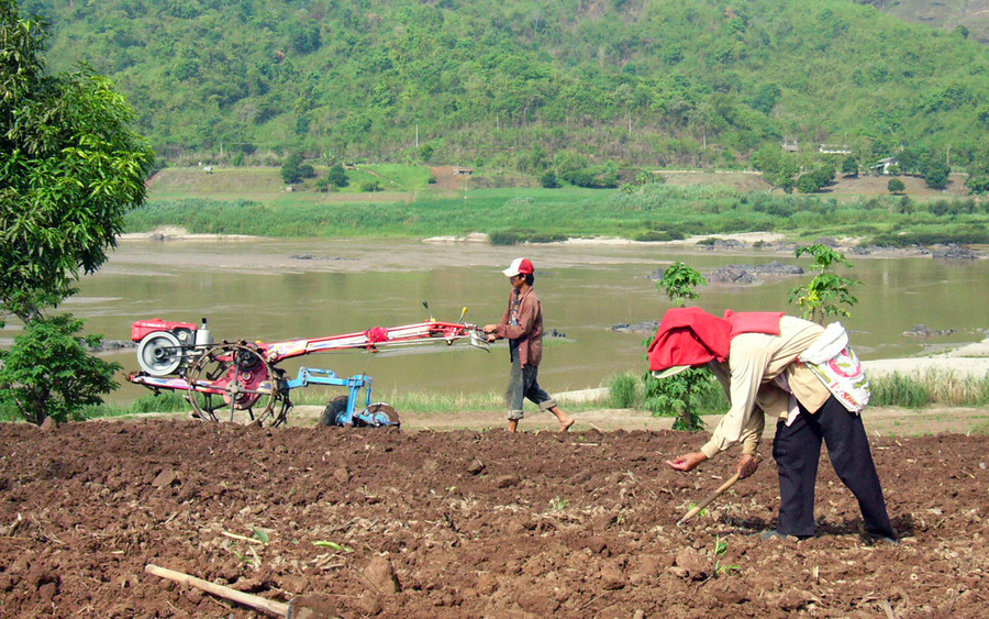 Farmers in Bokeo Province Northern Laos (Photo: Andreas Neef)